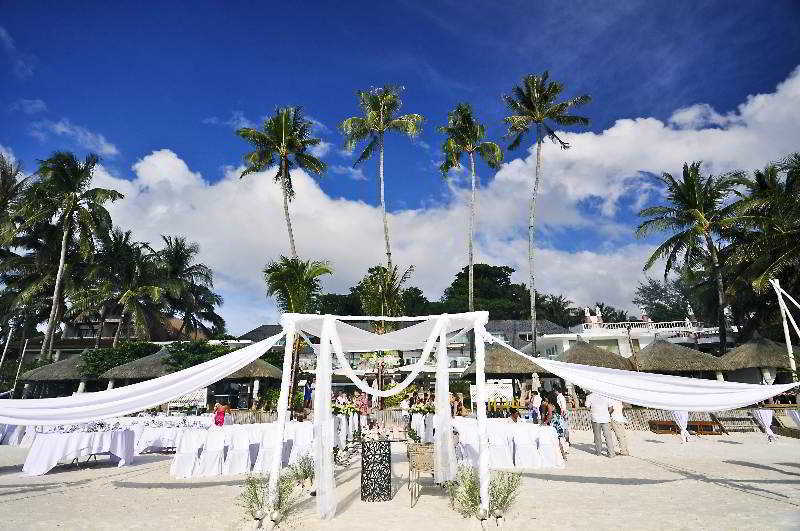 Estacio Uno Hotel Balabag  Exterior photo